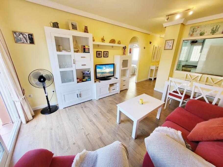 Boliches House Beach 200M Wifi Fuengirola Luaran gambar