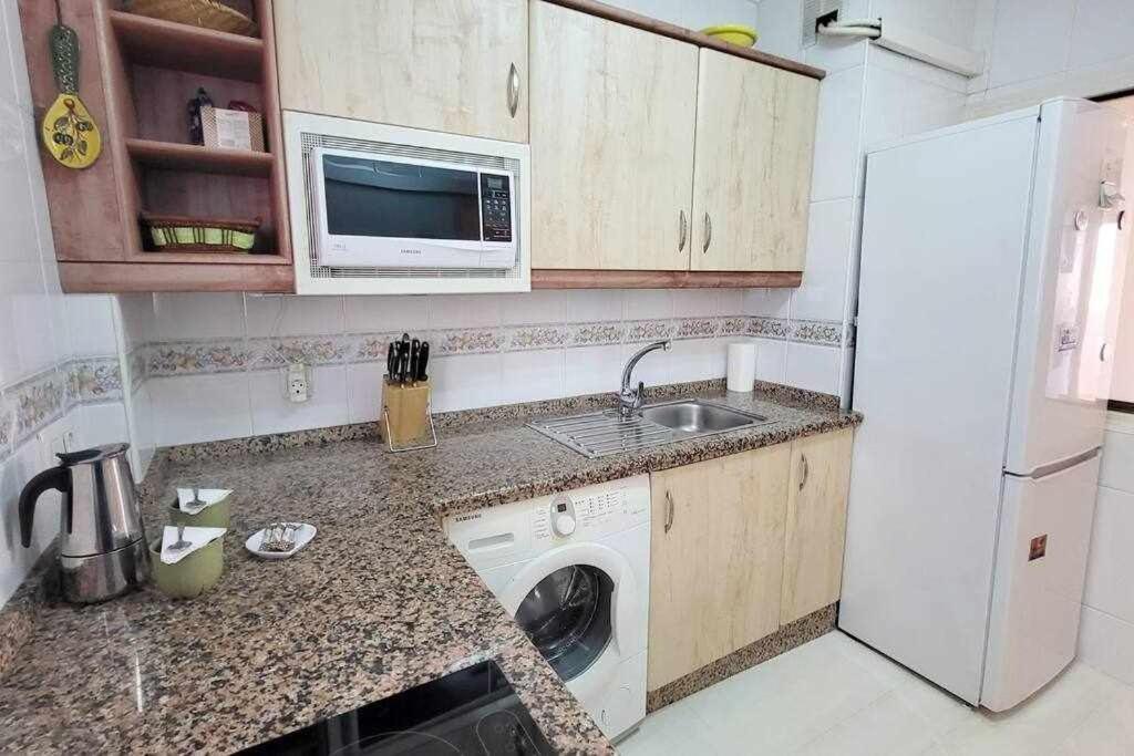Boliches House Beach 200M Wifi Fuengirola Luaran gambar